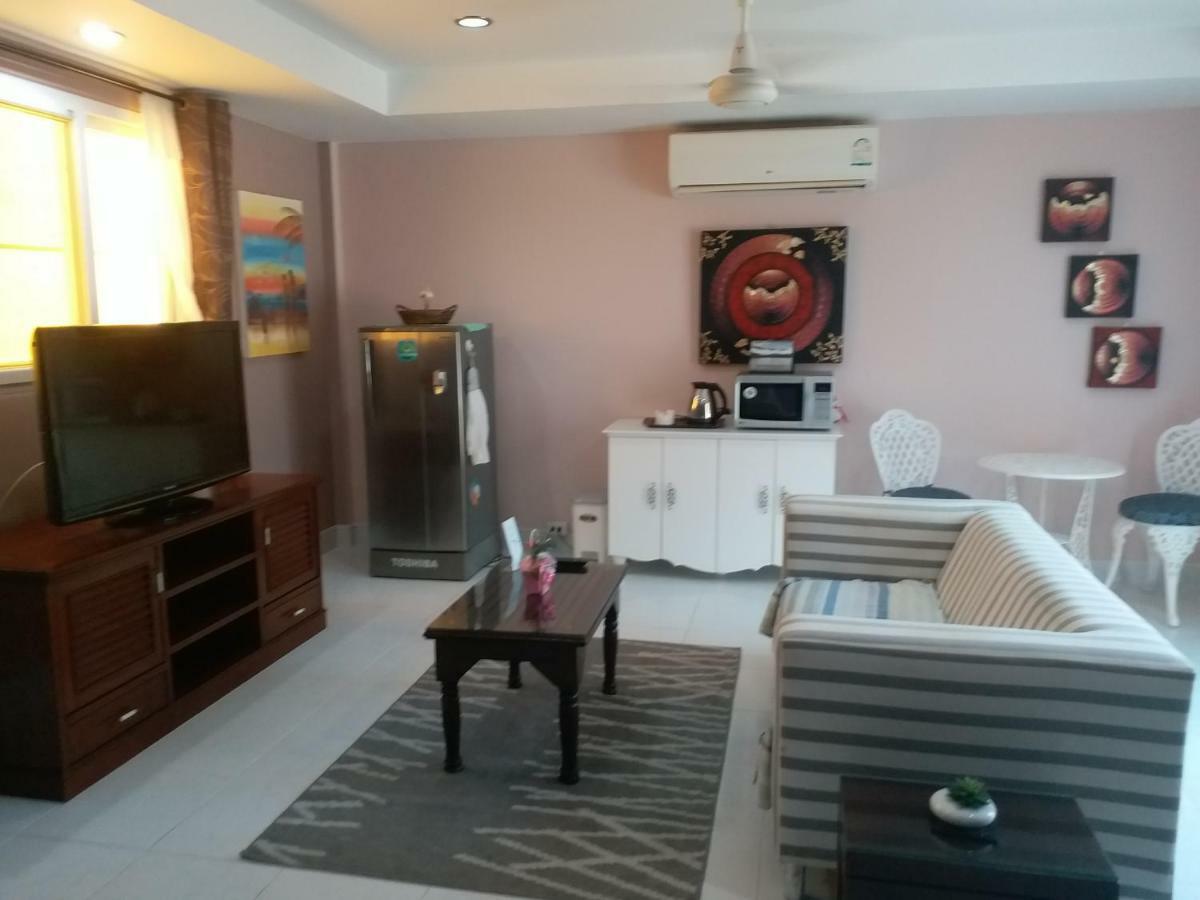 Residence Chez Nous Phuket Rawai Экстерьер фото