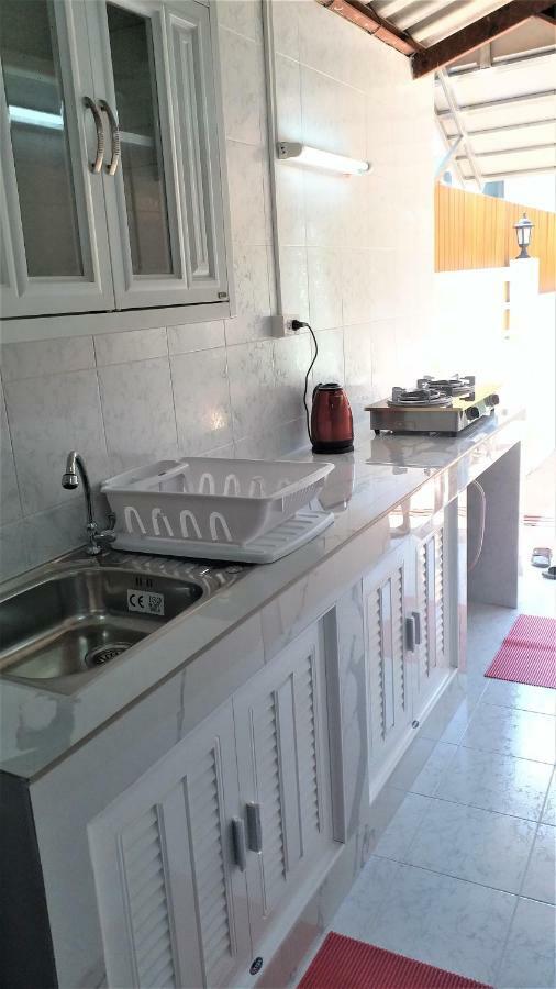 Residence Chez Nous Phuket Rawai Экстерьер фото
